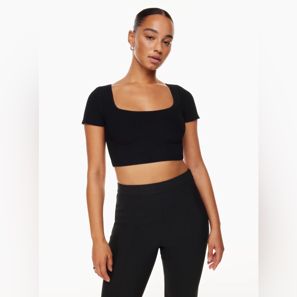 Aritzia Sculpt Knit Squareneck Top